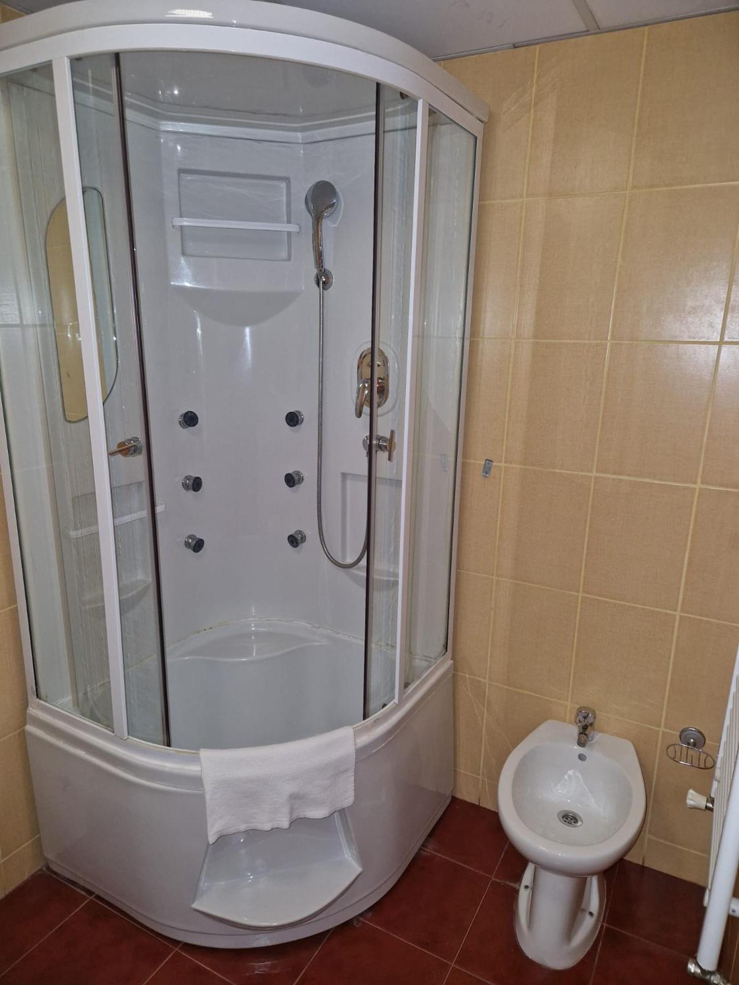 Hotel Francesca تيميشورا المظهر الخارجي الصورة