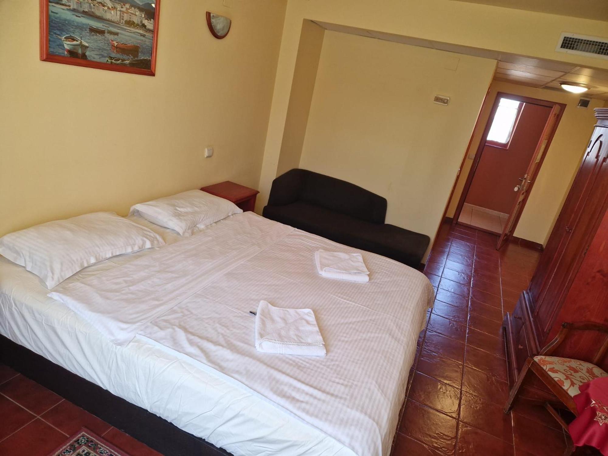 Hotel Francesca تيميشورا المظهر الخارجي الصورة