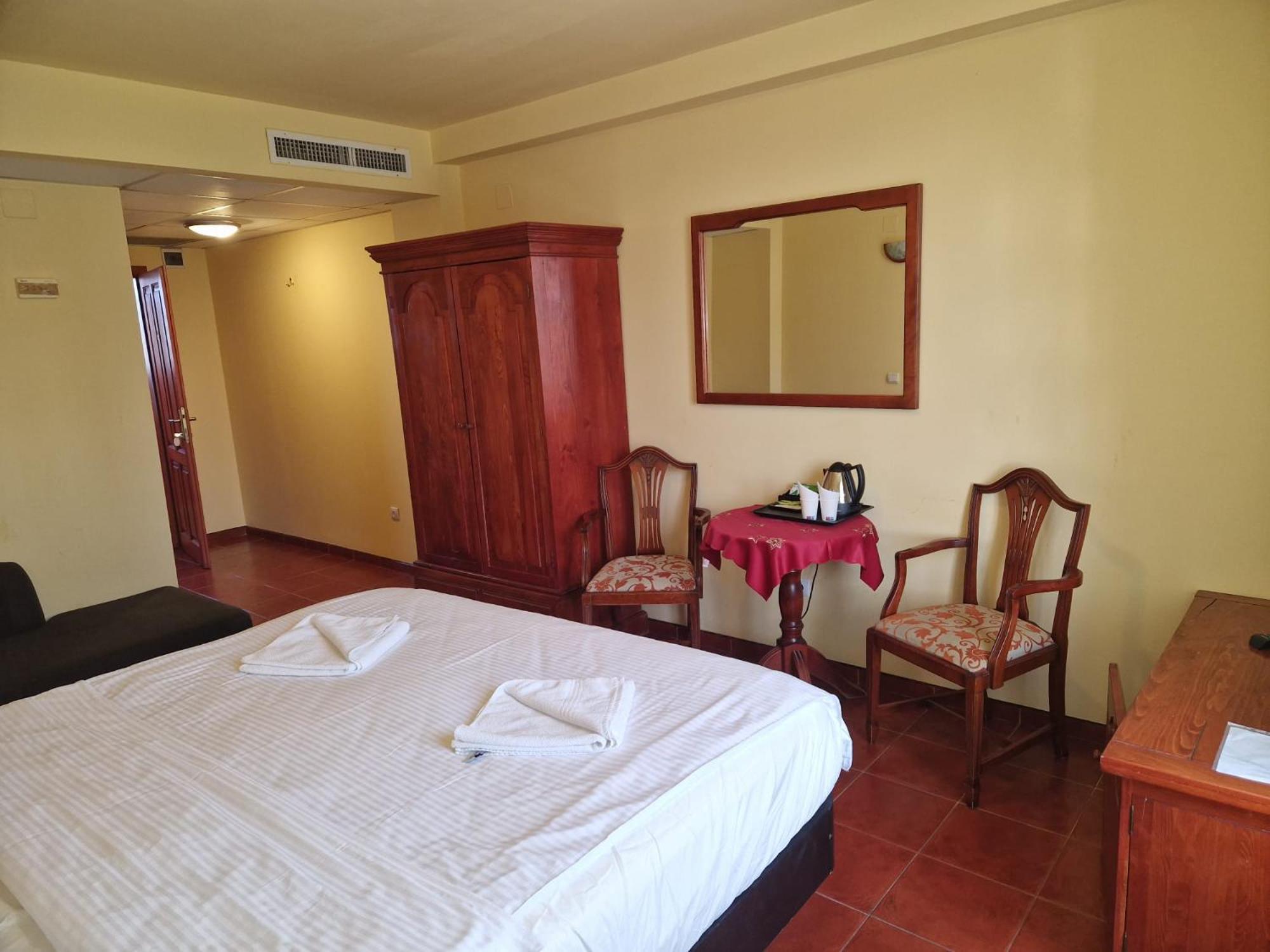 Hotel Francesca تيميشورا المظهر الخارجي الصورة