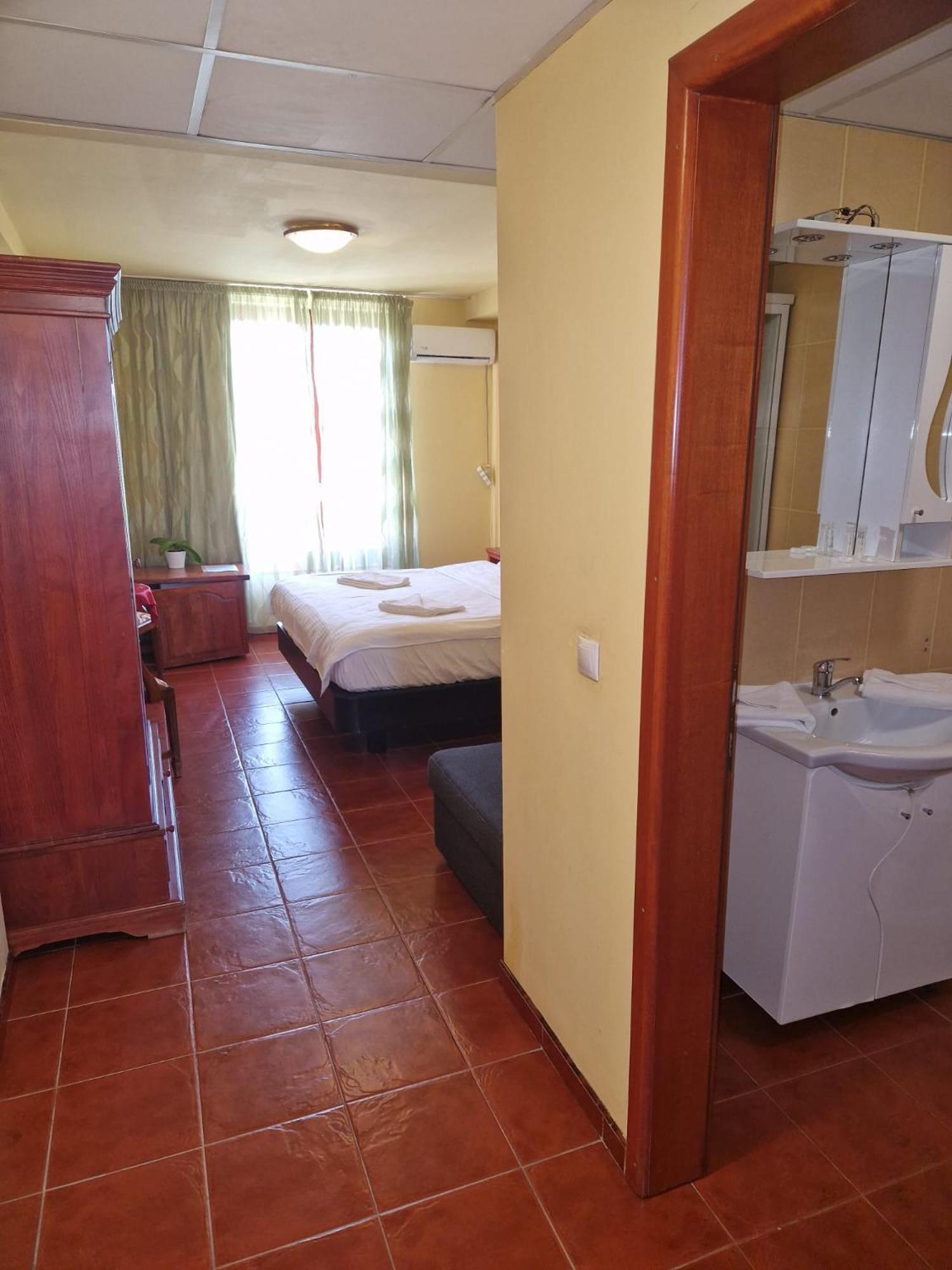 Hotel Francesca تيميشورا المظهر الخارجي الصورة